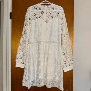 White lace BOOHOO dress